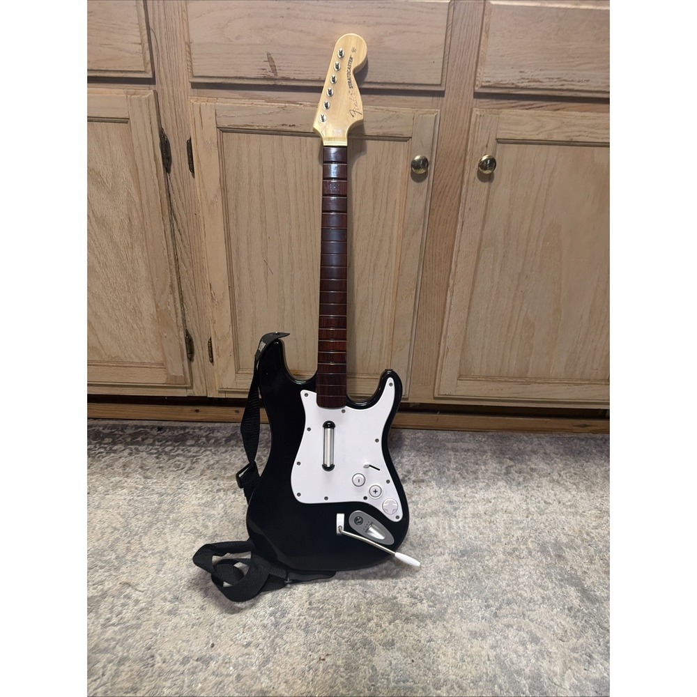 Harmonix Stratocaster Guitar Controller - Black